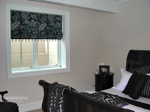 Roman shades traditional-bedroom