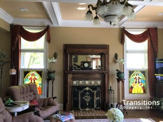 Swag beaded valance front