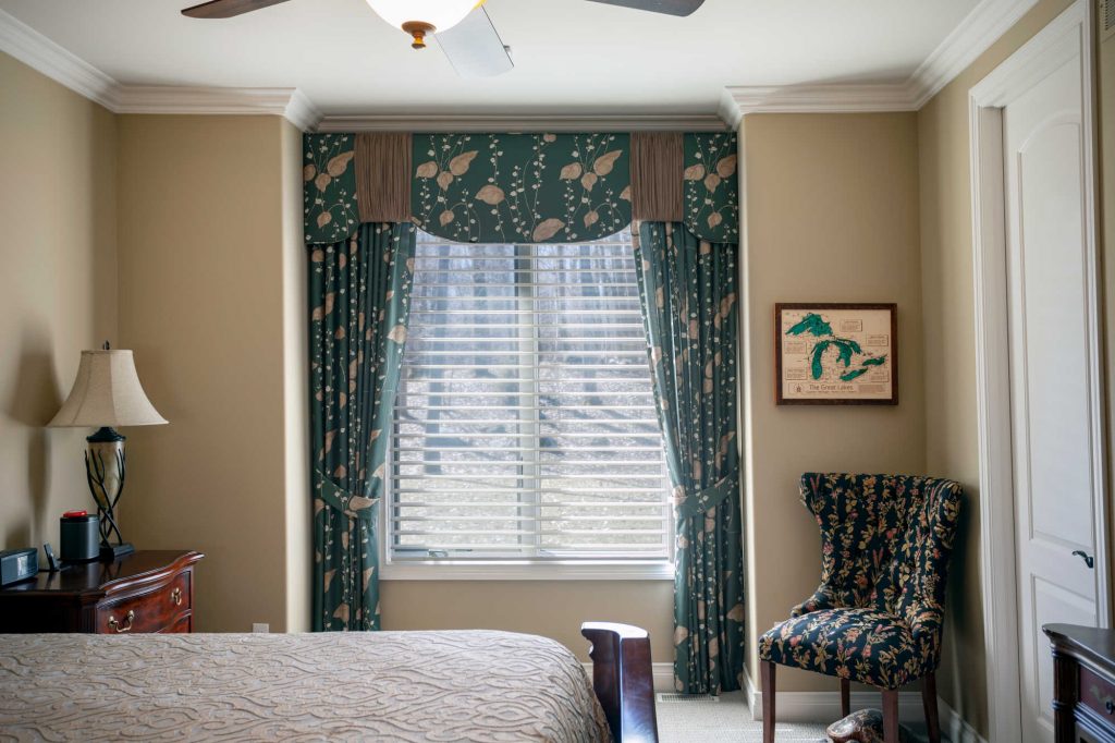 custom drapes and valance for bedroom